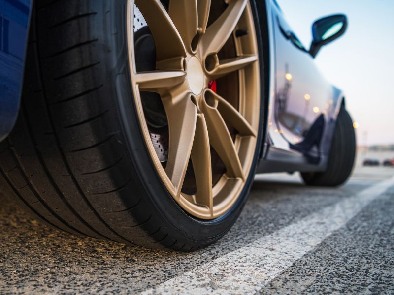 como mantener tus neumaticos de verano